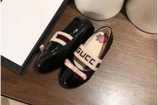 

girls letter g embroidered canvas shoes brand fashion fisherman shoes 100% patent leather soft leather shoes size 26/35 yards children, Black;red