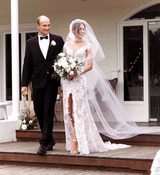

2020 new design illusion wedding dresses lace mermaid thigh high split long sleeve v neck sheer back bridal gowns customize, White