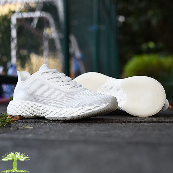 

treeperi basfboost runner 711 v2 rflective running shoes triple black white men women sport trainers cool grey sport sneakers