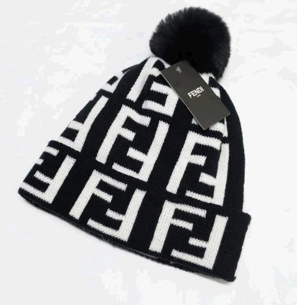 

New winter beanie knitted hat port team ba eball football ba ketball hockey beanie cap women men pom fendi 013 fa hion winter cap, Blue;gray