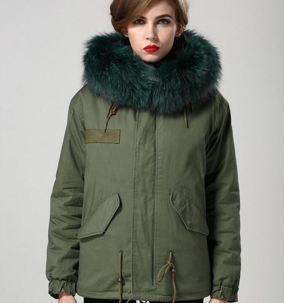 Vendita calda INS fodera in pelliccia di coniglio verde giada mini parka verde militare Meifeng marca pelliccia verde giada con cappuccio donna cappotti da neve