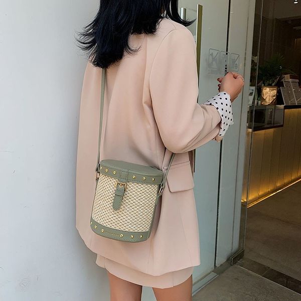 

women bucket shoulder bag for straw rivet handbags handbags bags women fashion traveling female purse 2019 bags fpwid, Red;black