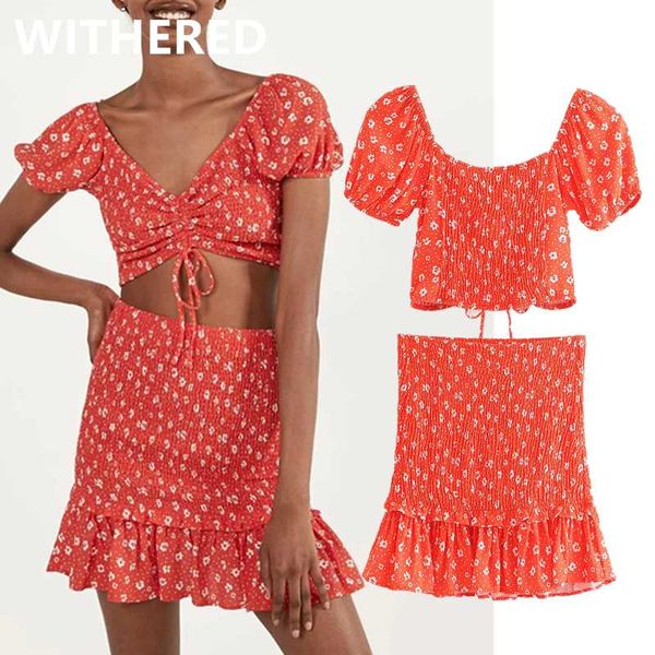

withered ins blogger floral print v-neck blouse women short shirt and ruffles mini skirt women faldas two pieces sets, White