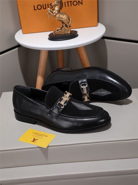 

2019 мужской повседневная кожа свадьба мокасины четыре сезона указал мужчины формальный бизнес акцентом обувь роскошные мужские туфли, Black