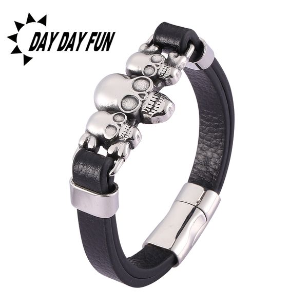 

personality stainless steel skull bracelet men black leather bracelet magnet clasp male wrist band jewelry gifts e0476, White