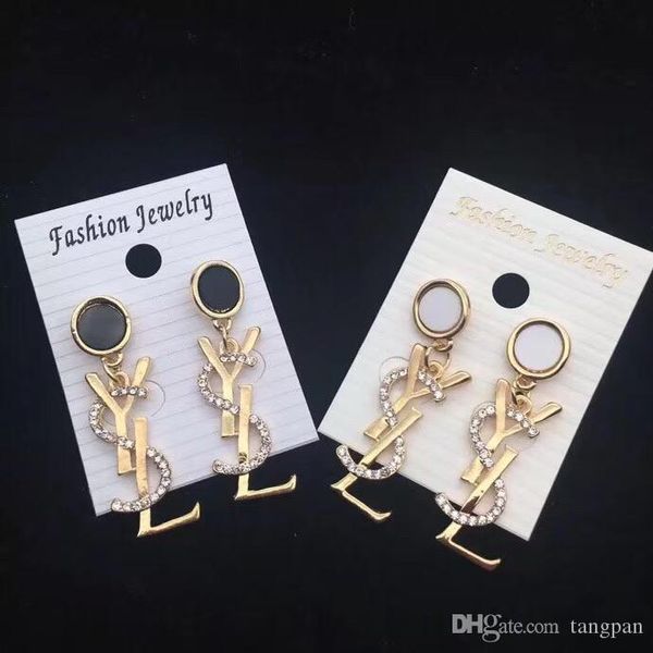 

2019famous brand designer stud earrings women rhinestone ear stud earring jewelry accessories with fast shippinga01, Golden;silver