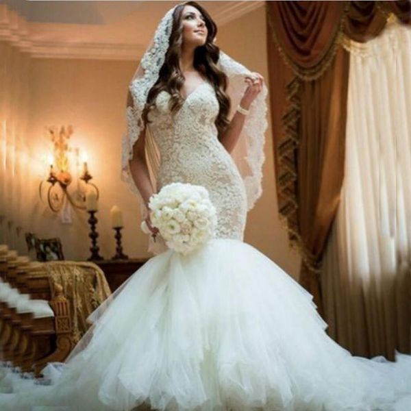 

plus size mermaid lace wedding dresses champagne lining lace applique vintage 2021 bridal gowns with sweetheart neck lace up back, White