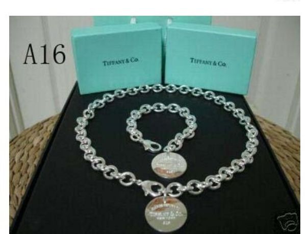 

2019 New Designer Brand New Fashion tiffany925 Silver Jewelry Suit Set Necklaces and Bracelets Earrings Gift with box Free shipping