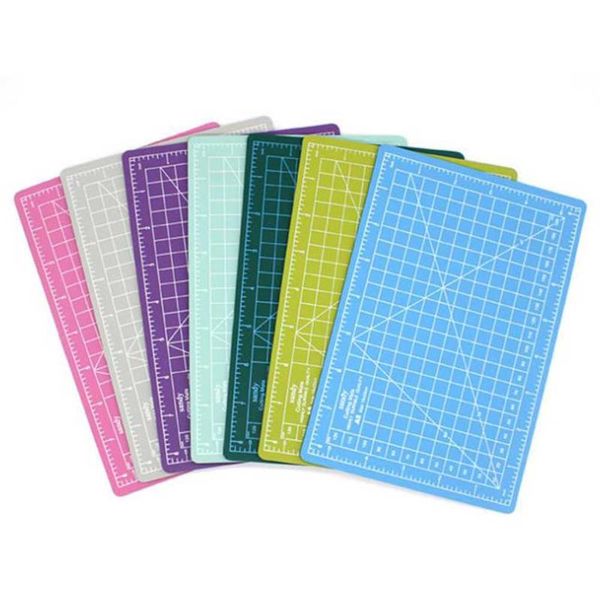 

cutting craft mat pvc rectangle grid lines self-healing a5 fabric leather paper office home paper diy tool 22 x 15cm