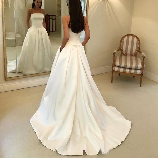 Simples Boho Um casamento Linha Vestidos sem alças de cetim vestido nupcial Bow Sashes Vestidos de Noiva vestidos de noiva mais baratos