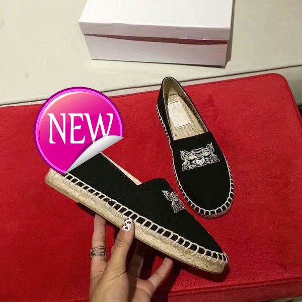 

embroidered straw shoes with tiger head single shoes fisherman's shoes, Black