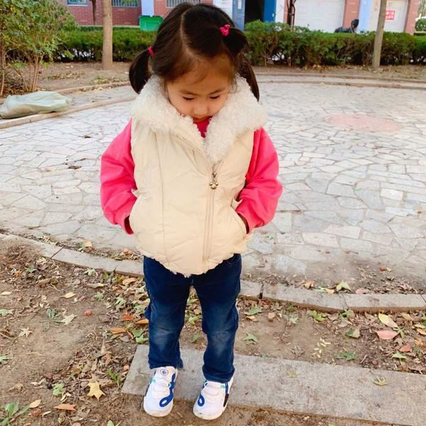 

kids designer down jacket vest boys girls luxury solid color coat warm keeping outwear children glossy sleeveless down coat wholesale, Camo