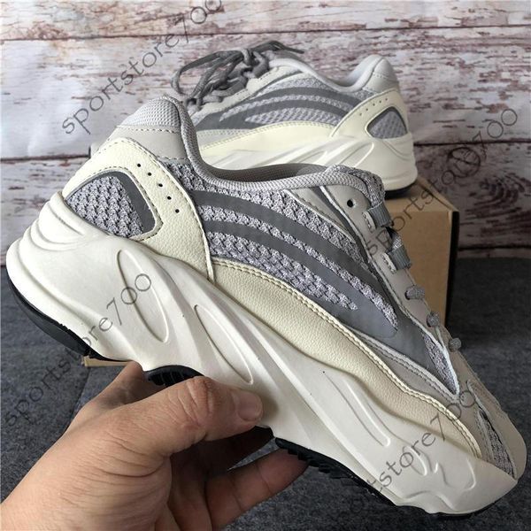 

700 wave runner иѬеневй инеѬи кѬоовки  коѬобкой кане ве дизайнеѬ обђви мђжин Black