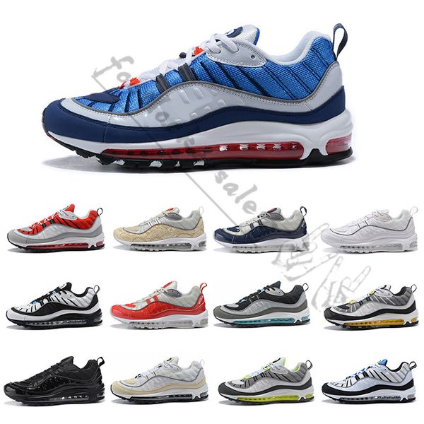 

2019 Fashion Running Shoes For Men Gundam Tuor Yellow Triple Black and White Gym sup Varsity Red Women Trainer Sport Designer Sneakers