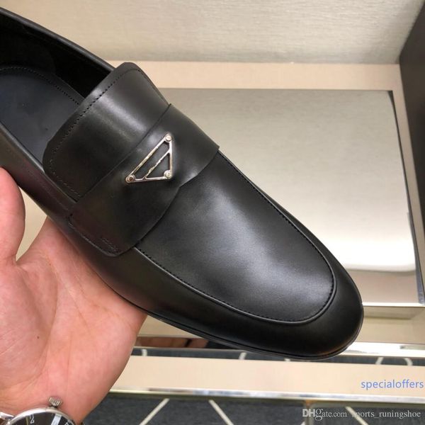 

original men s luxury shoes brand fashion classic wild men s business casual shoes comfortable banquet set foot dress, Black
