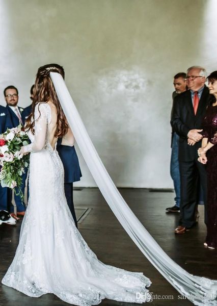 

mermaid wedding dresses v neck backless long illusion sleeves lace applique plus size wedding dress bridal gowns vestidos de novia, White