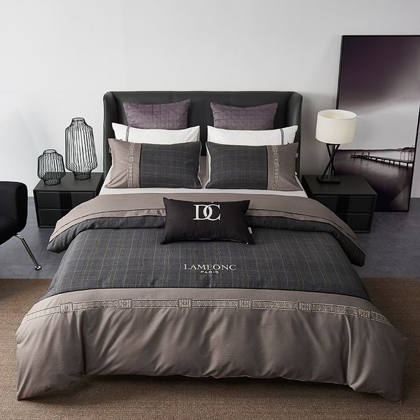 Leisure Model Room Four Piece Suit Cotton Quilt Cover European