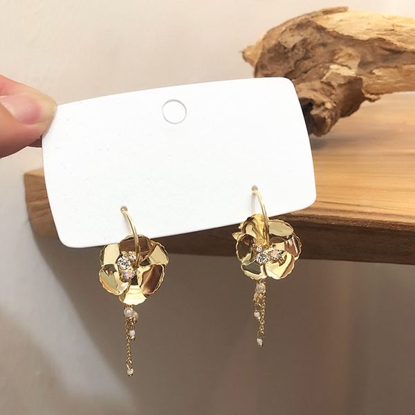 

mengjiqiao new korean vintage elegant metal flower long drop earrings for women fashion circle pearl crystal oorbellen jewelry, Golden