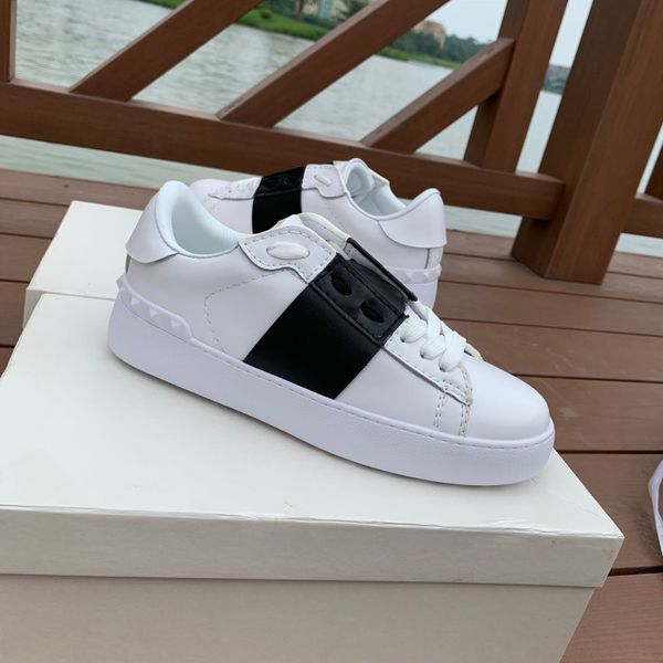 

Sapatos ocasionais factorydesignerbags