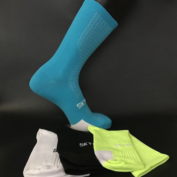 

sports outdoor running cycling socks protect feet breathable wicking compression socks, Black