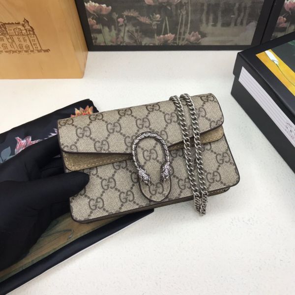 

wholesale 2020 europe and america high-end style mini women's buckle chain wallet c103 welcome, Blue;gray