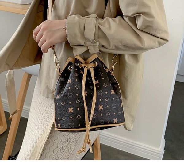

small bag female 2020 printed temperament bucket bags wild texture fashion shoulder messenger bag