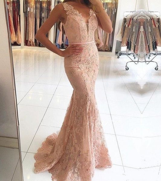 

plus size v-neck evening dresses wear illusion lace appliques beaded blush pink mermaid long sheer back formal party dress prom gowns, Black;red