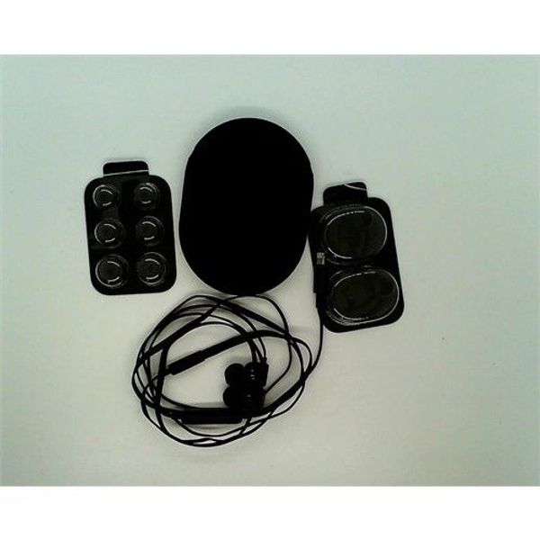 

Arbeat 3 wired in ear earphone lightening plug