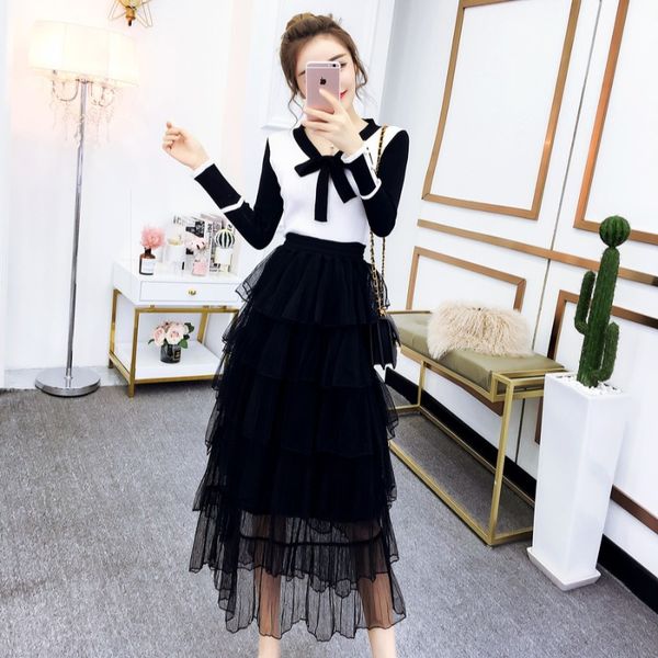 

2020 new fashion color matching sweater slim high waist slimming layer yarn cake skirt two-piece suit women, White
