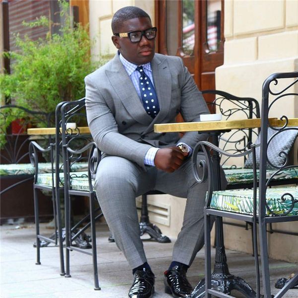 

classic peak lapel wedding tuxedos slim fit suits for men groomsmen suit three pieces prom formal suits (jacket+pants+tie) w75, Black;gray