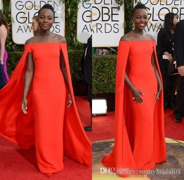 Rotes Cape-Berühmtheitskleid, Golden Globe Award, Lupita-Abschlussballkleider, schulterfrei, sexy, ausgefallener Cape-Mantel, Bateau-Mantel-Abendkleider