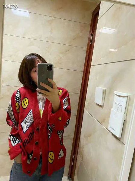 

806 2020 brand same style regular long sleeve v neck cardigan red khaki kint sweater women clothes qian, White