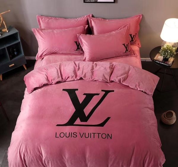 Rose Pink Women Bedding Sets Queen Size Bedspreads With Pillowcase