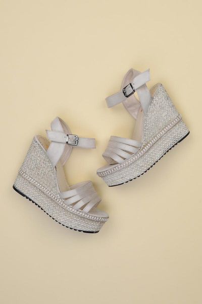 

Bambi Beige Women 'S Sandals F0301056172