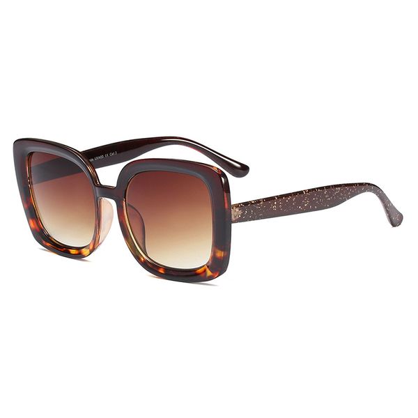 

mincl/fashion new big square women sunglasses trend personality ladies sun glasses decorative sunscreen glasses, White;black