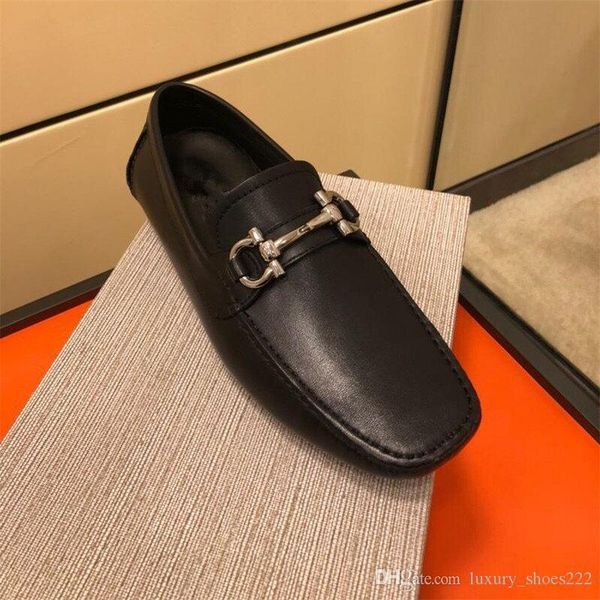 

2020 latest handmade casual shoes men's casual shoes fashion trend comfortable shoe size 38-45 type 39745400678a