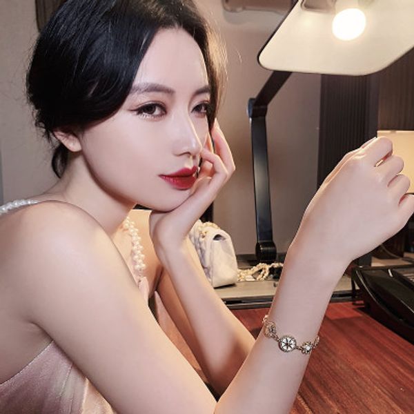 

fashion show eight star bracelet shield rose gold elegant valentine's day gift vintage 2020 exclusive handmade, Black