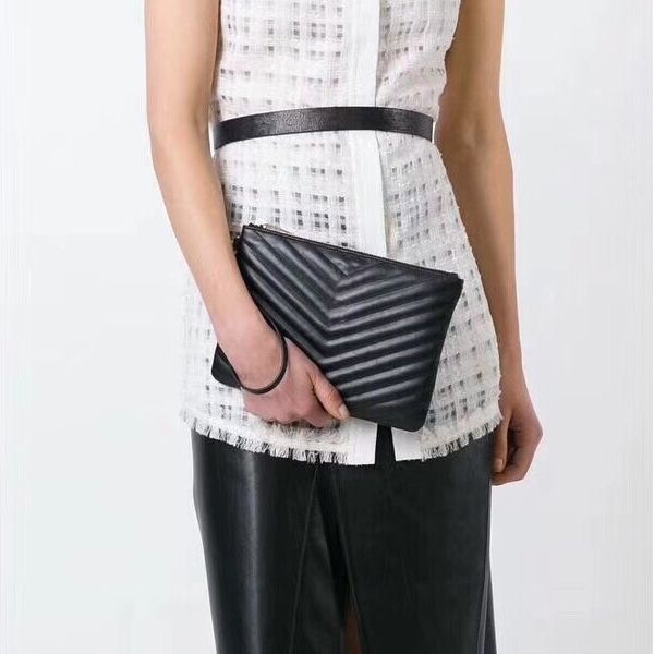 

завод оптовая 2019 женской ретро стиль ватной кожи саржи люди способа сумка сумка письмо сцепление