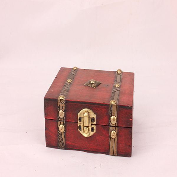 

1pcs chic wooden pirate jewellery storage box case holder vintage treasure chest for organizer wooden jewe drop shipping
