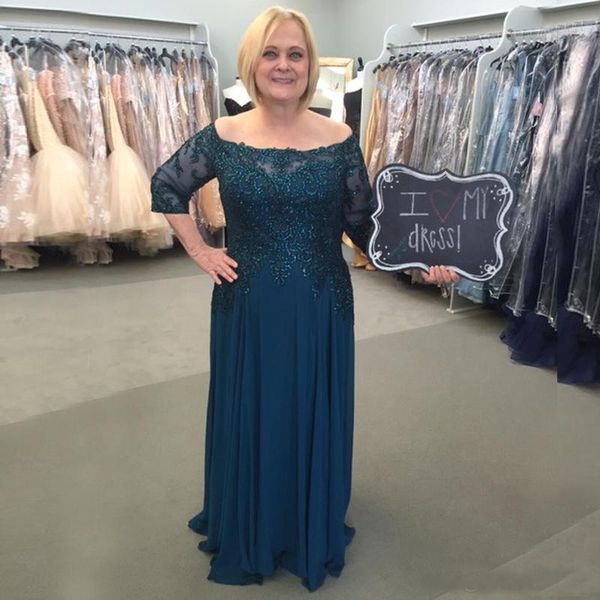

2018 Chiffon Mother Of The Bride Dresses Plus Size 1/2 Long Sleeves Off Shoulder Lace Mother Dresses Wedding Party Dress