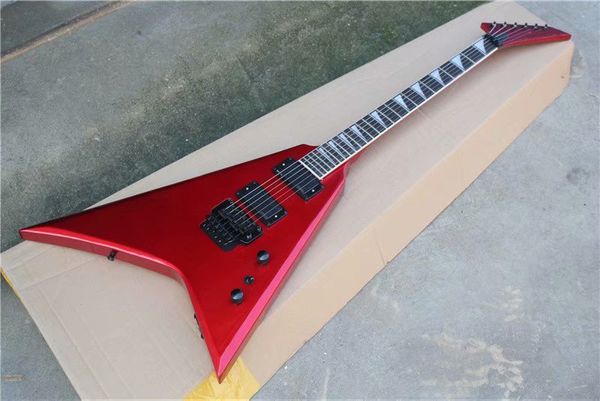 Chitarra elettrica rossa in metallo a forma di V personalizzata di fabbrica con hardware nero, ponte Floyd Rose, intarsio con tasti in perla bianca, personalizzabile