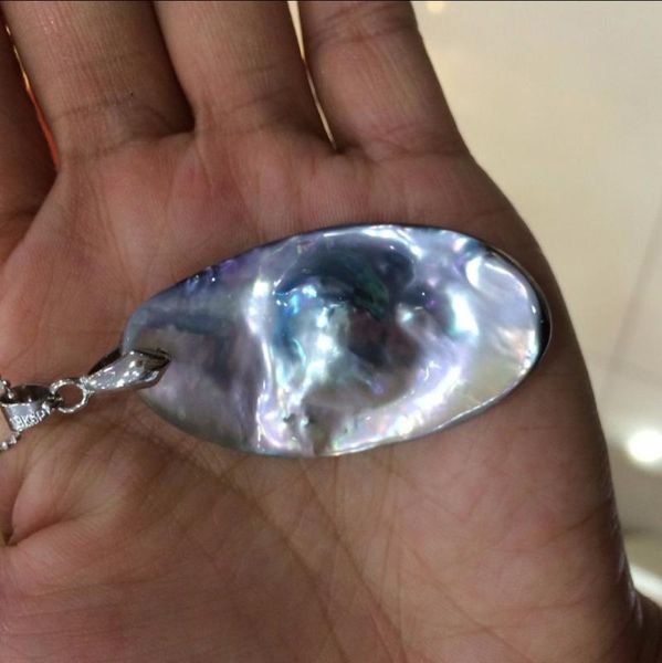 

nice 25*35mm handmade shell unique shape pendant, Silver