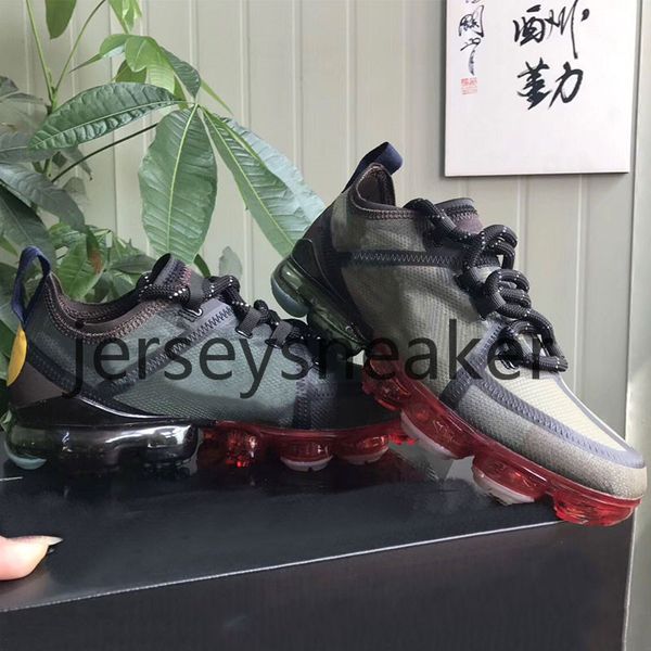 

2019 cpfm cactus plant flea market men running shoes smile face brand black mens trainers fashion sports sneakers with box