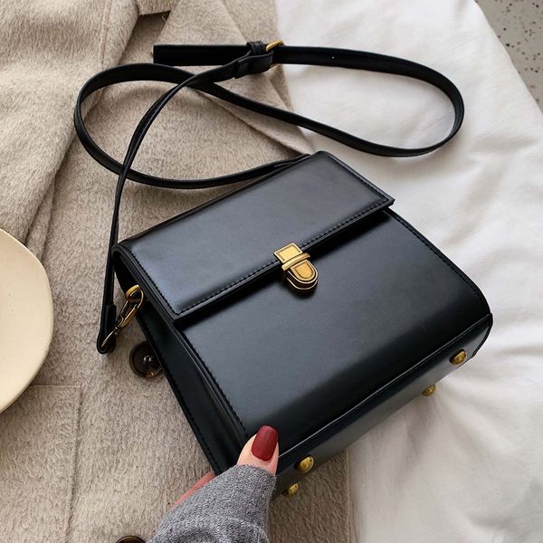 

simple style vintage leather crossbody bags for women 2020 lock shoulder messenger bag female travel handbags and purses
