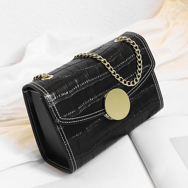 

2019 new fashionable leather chain small square bag