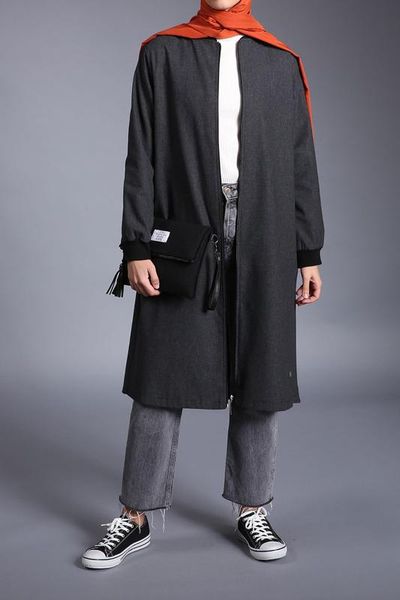 

lined cape, Tan;black