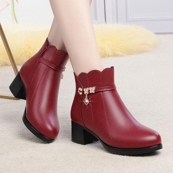 

2019 autumn winter women oxfords shoes woman patent leather slip-on middle heel fringe bow boat shoes pointed toe pumps, Black