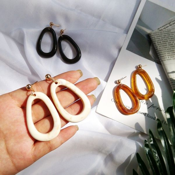 

exaggerated atmosphere retro female geometric oval earrings korean temperament simple when people fashion accessories, Silver