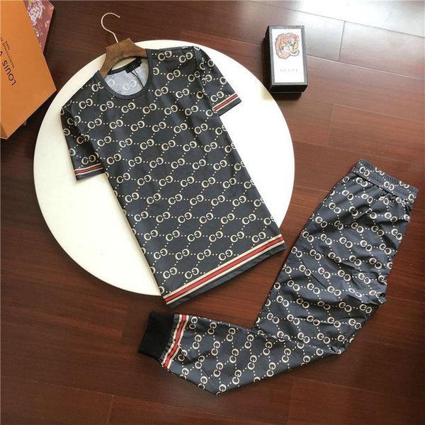 

2020 mens designer tracksuits mens luxury designer clothes fashion luxury running suits t shirt and shorts medusa men joggers, Gray