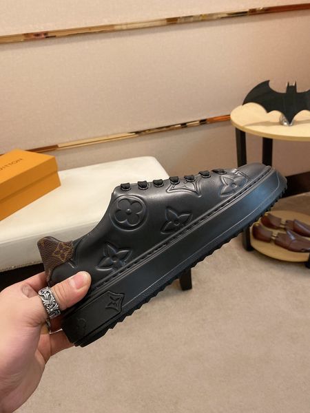 

2020 fashion casual shoes flat shoes fashion thick bottom leather casual shoes outdoor daily dress party sneakers qwer, Black